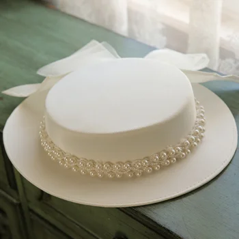 Baltos spalvos Elegantiškas vestuvių Skrybėlę Retro Topper Pavasario Vasaros Mados Bowknot Perlų Apdaila Priedai Top Hat 1